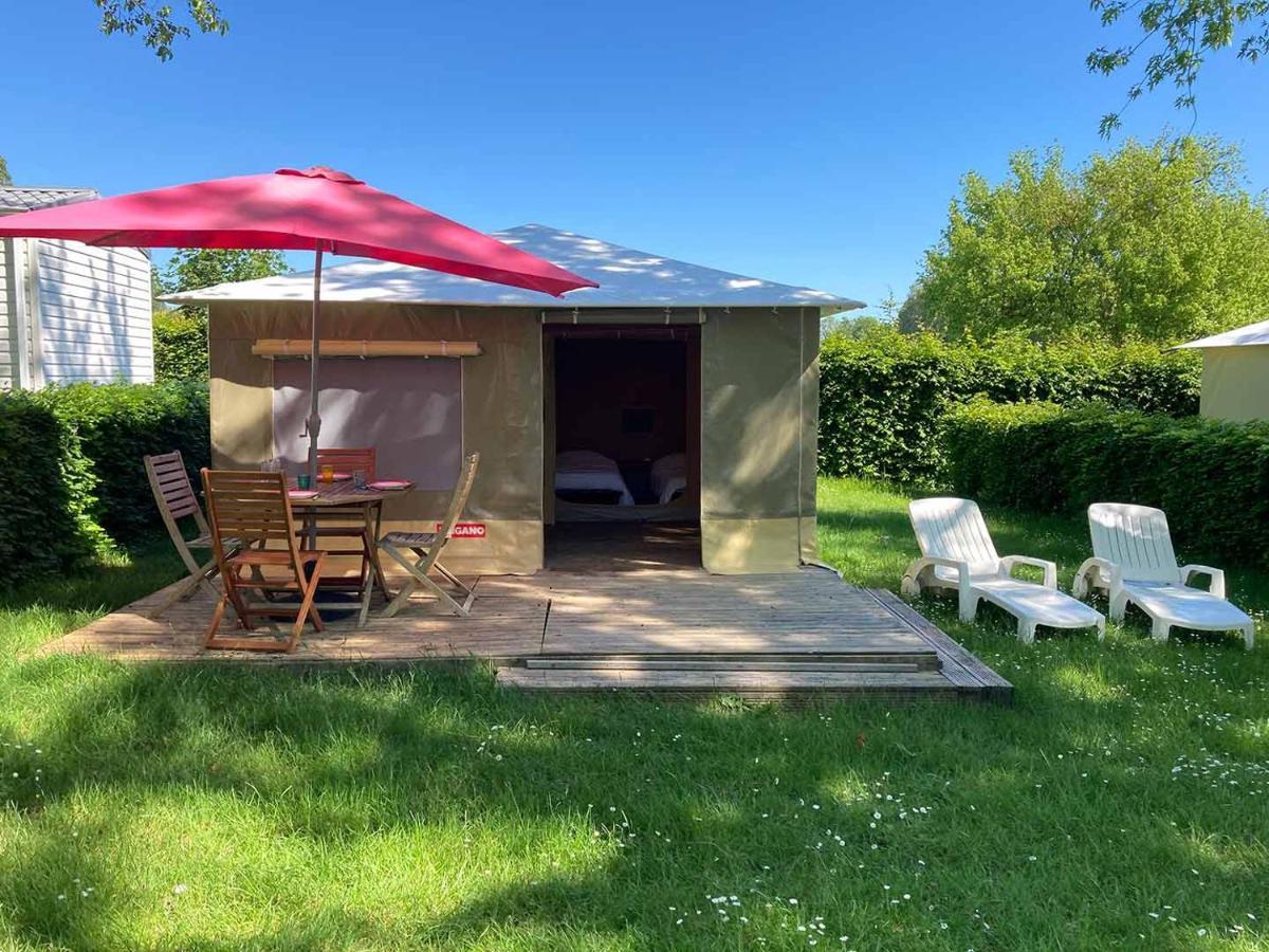 Camping Les Portes Du Perche Mamers Екстер'єр фото