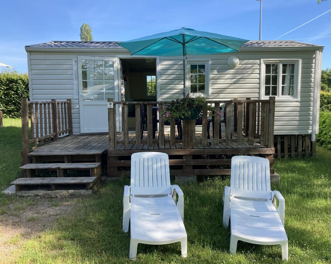 Camping Les Portes Du Perche Mamers Екстер'єр фото