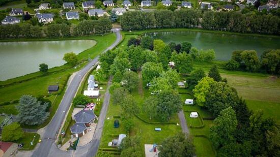 Camping Les Portes Du Perche Mamers Екстер'єр фото